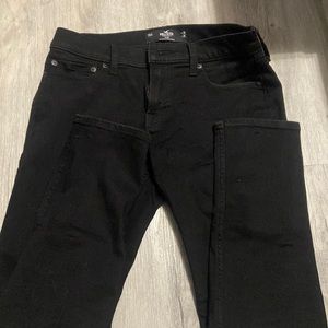 Barely worn Hollister black skinny jeans